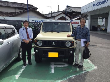 大変お待たせいたしました！待望のジムニーご納車いたしました！